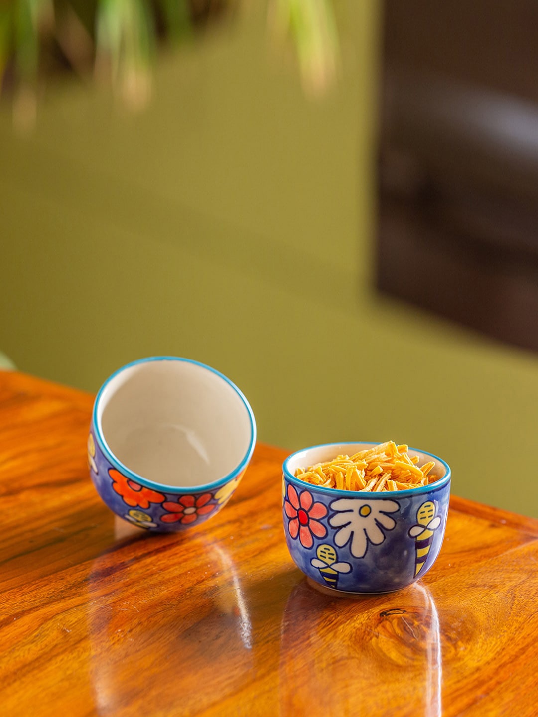 ExclusiveLane Set Of 2 The Bee Collective Hand-Painted Ceramic Serving Bowls - 250 ML, Blue
ExclusiveLane Set Of 2 The Bee Collective Hand-Painted Ceramic Serving Bowls - 250 ML, Blue