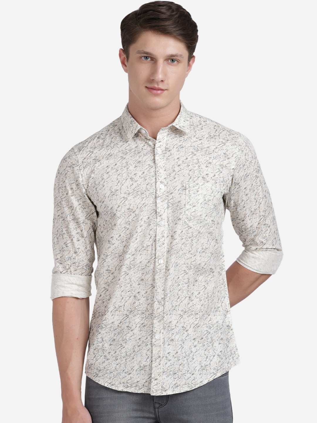 Crocodile Men Off-White & Grey Slim Fit Printed Casual Shirt