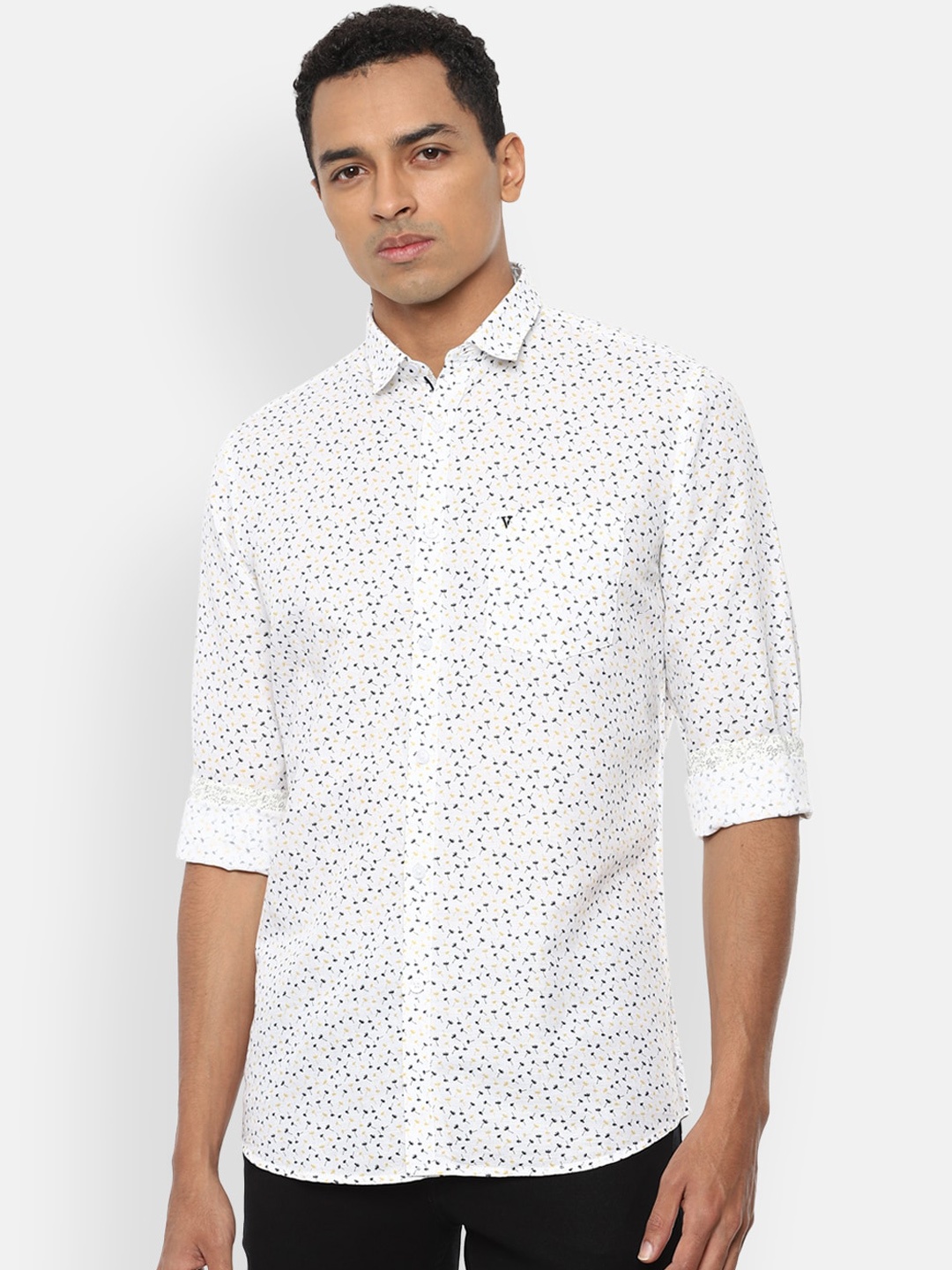 Van Heusen Sport Men White Regular Fit Printed Casual Shirt