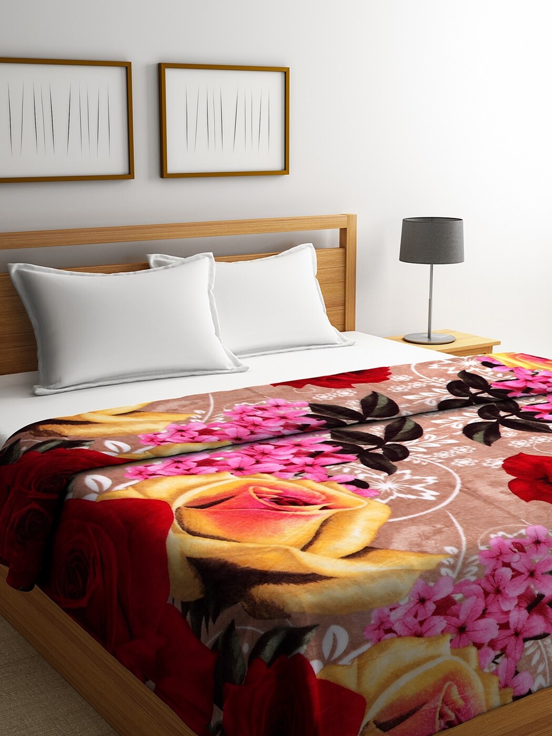 KLOTTHE Beige & Pink Floral AC Room 233 GSM Double Bed Comforter
