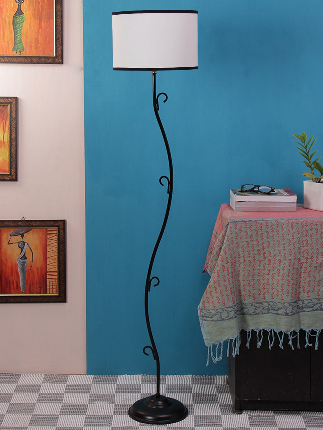 Devansh White & Black Solid Traditional Club Lamp with Shade