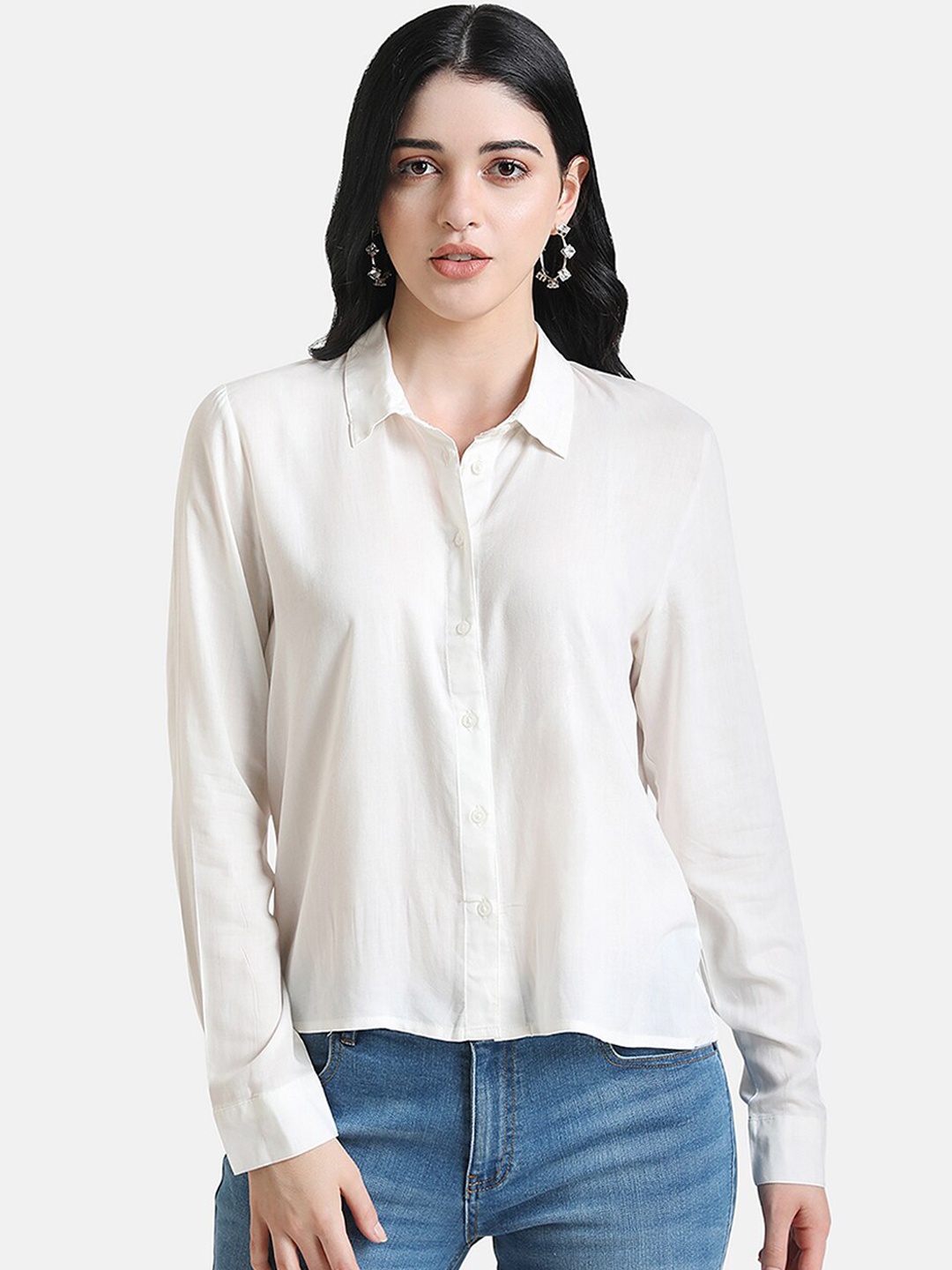 Kazo Women White Regular Fit Solid Casual Shirt