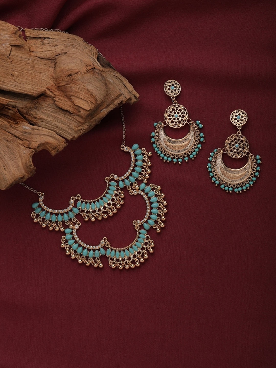 Accessorize London Women Gold-Plated Stone-Studded Jewellery Set