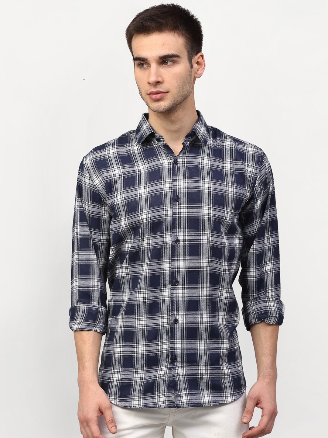 JAINISH Men Navy Blue & White Regular Fit Checked Casual Shirt