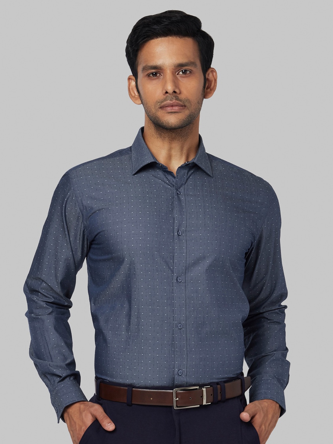Park Avenue Men Blue Slim Fit Casual Shirt
