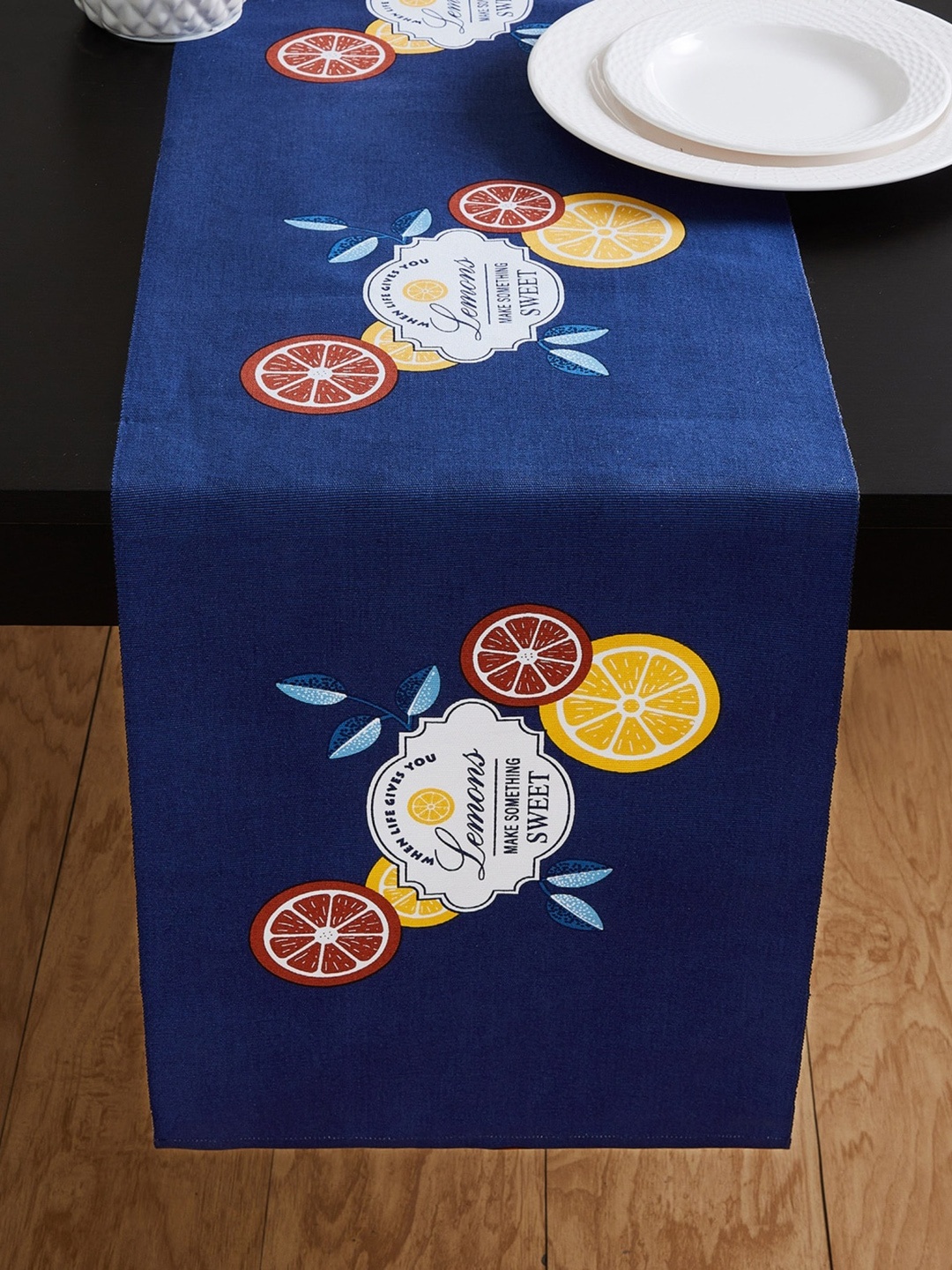Home Centre Multicoloured Raisa Retro Printed Ribbed Cotton Table Runners, Navy blue
Home Centre Multicoloured Raisa Retro Printed Ribbed Cotton Table Runners, Navy blue