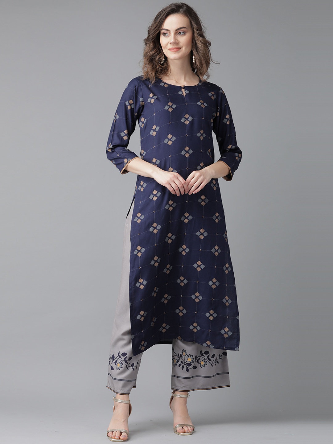 Indo Era Women Navy Blue Floral Printed Thread Work Kurta