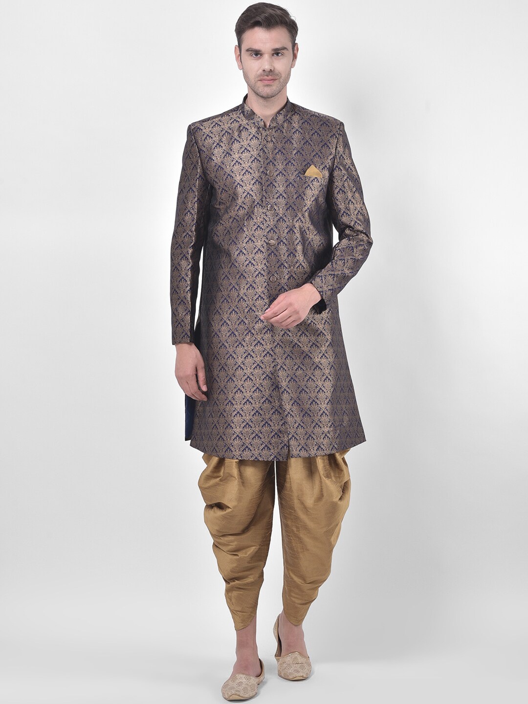 DEYANN Men Navy Blue & Gold-Colored Woven-Design Jacquard & Dupion Silk Sherwani Set
DEYANN Men Navy Blue & Gold-Colored Woven-Design Jacquard & Dupion Silk Sherwani Set