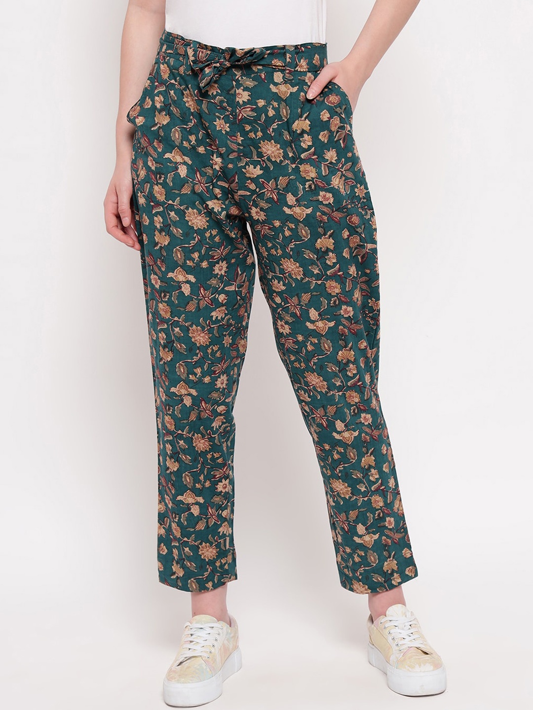 Aawari Women Green & Beige Regular Fit Printed Regular Trousers