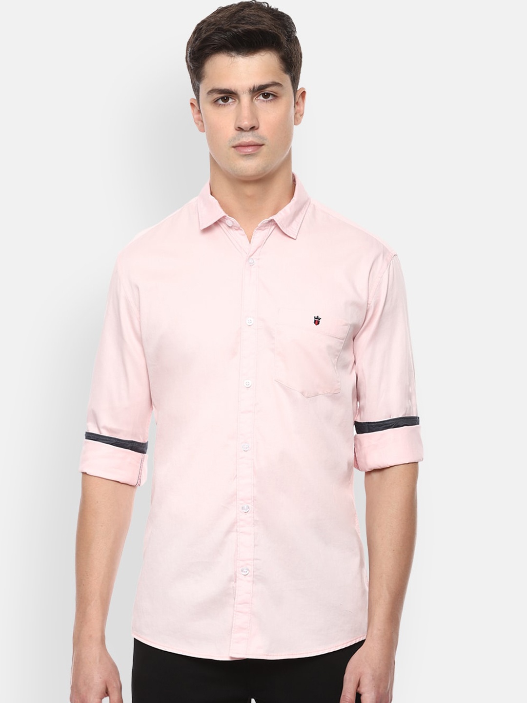 Louis Philippe Jeans Men Peach-Coloured & Black Slim Fit Solid Pure Cotton Casual Shirt
Louis Philippe Jeans Men Peach-Coloured & Black Slim Fit Solid Pure Cotton Casual Shirt