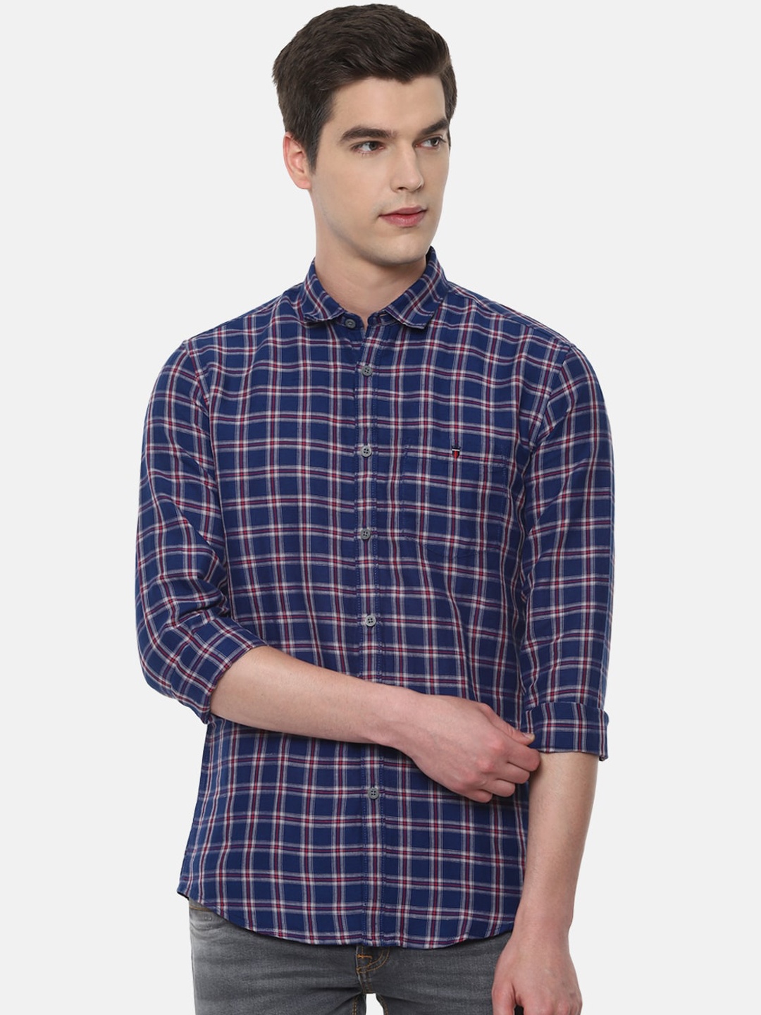 Louis Philippe Jeans Men Navy Blue & Red Linen Cotton Slim Fit Checked Casual Shirt
Louis Philippe Jeans Men Navy Blue & Red Linen Cotton Slim Fit Checked Casual Shirt