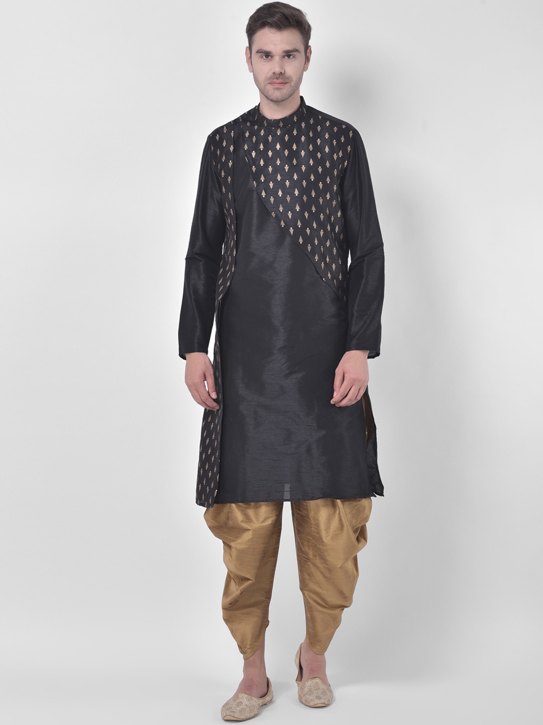 DEYANN Men Black & Gold-Toned Ethnic Motifs Printed Straight Kurta with Dhoti Pants
DEYANN Men Black & Gold-Toned Ethnic Motifs Printed Straight Kurta with Dhoti Pants