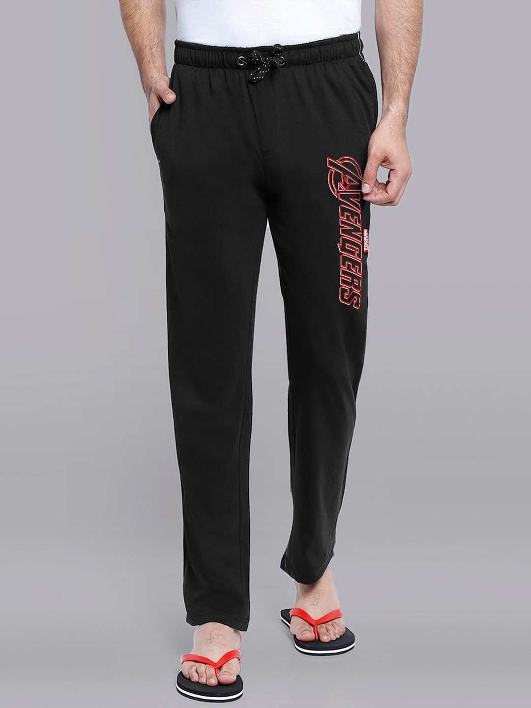 Free Authority Men Black & Red Avengers Print Cotton Lounge Pants