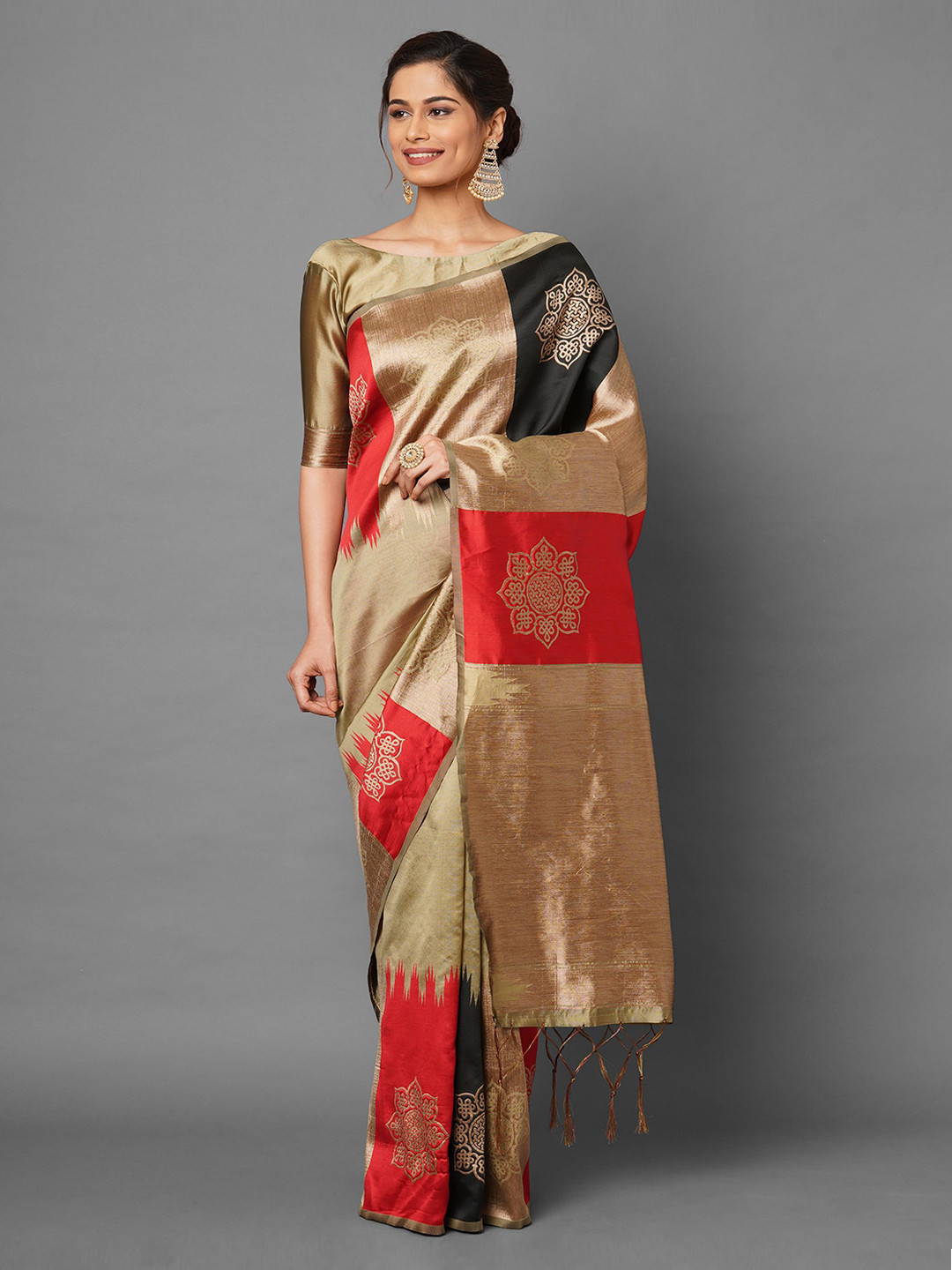 Mitera Beige Silk Blend Kanjeevaram Saree
Mitera Beige Silk Blend Kanjeevaram Saree