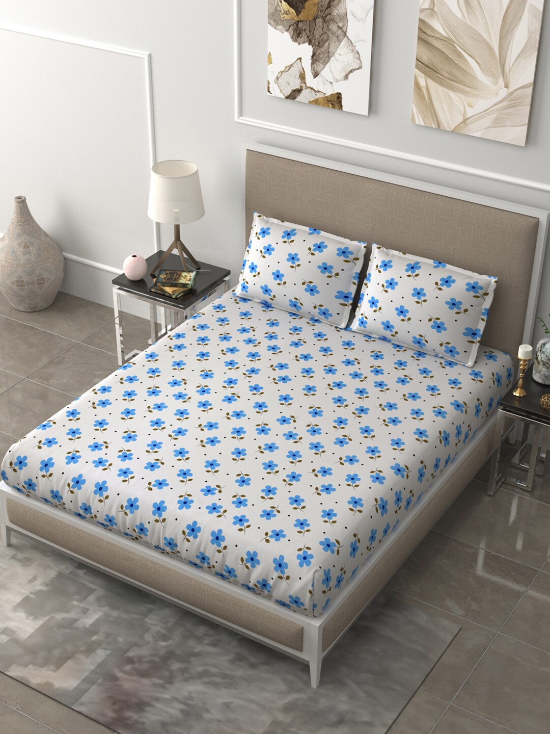 LIVING ROOTS White & Turquoise Blue Floral 210 TC Queen Bedsheet with 2 Pillow Covers
LIVING ROOTS White & Turquoise Blue Floral 210 TC Queen Bedsheet with 2 Pillow Covers
