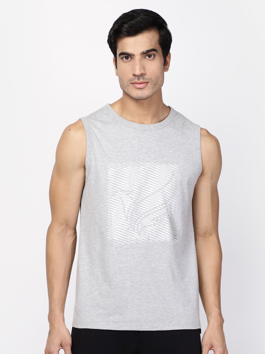 Blackberrys Men Grey Printed Slim Fit T-shirt