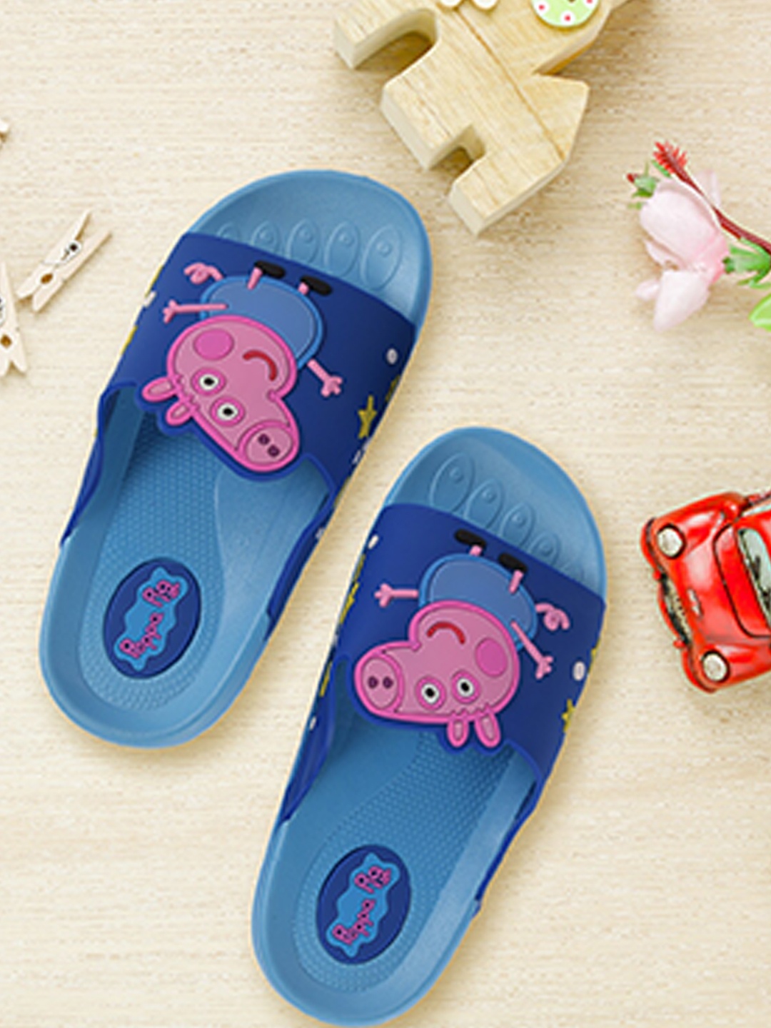 Yellow Bee Boys Blue & Pink Pepa Pig Sliders