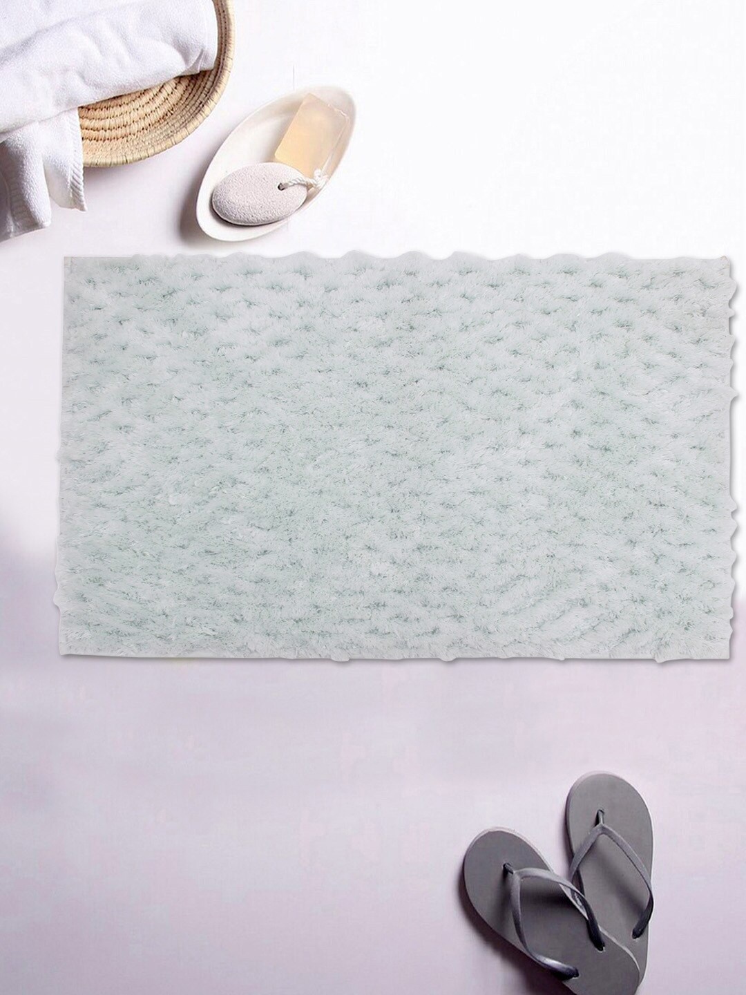 AVI Living Blue Solid Waffle Microfiber 2000 GSM Anti Skid Bath Rug