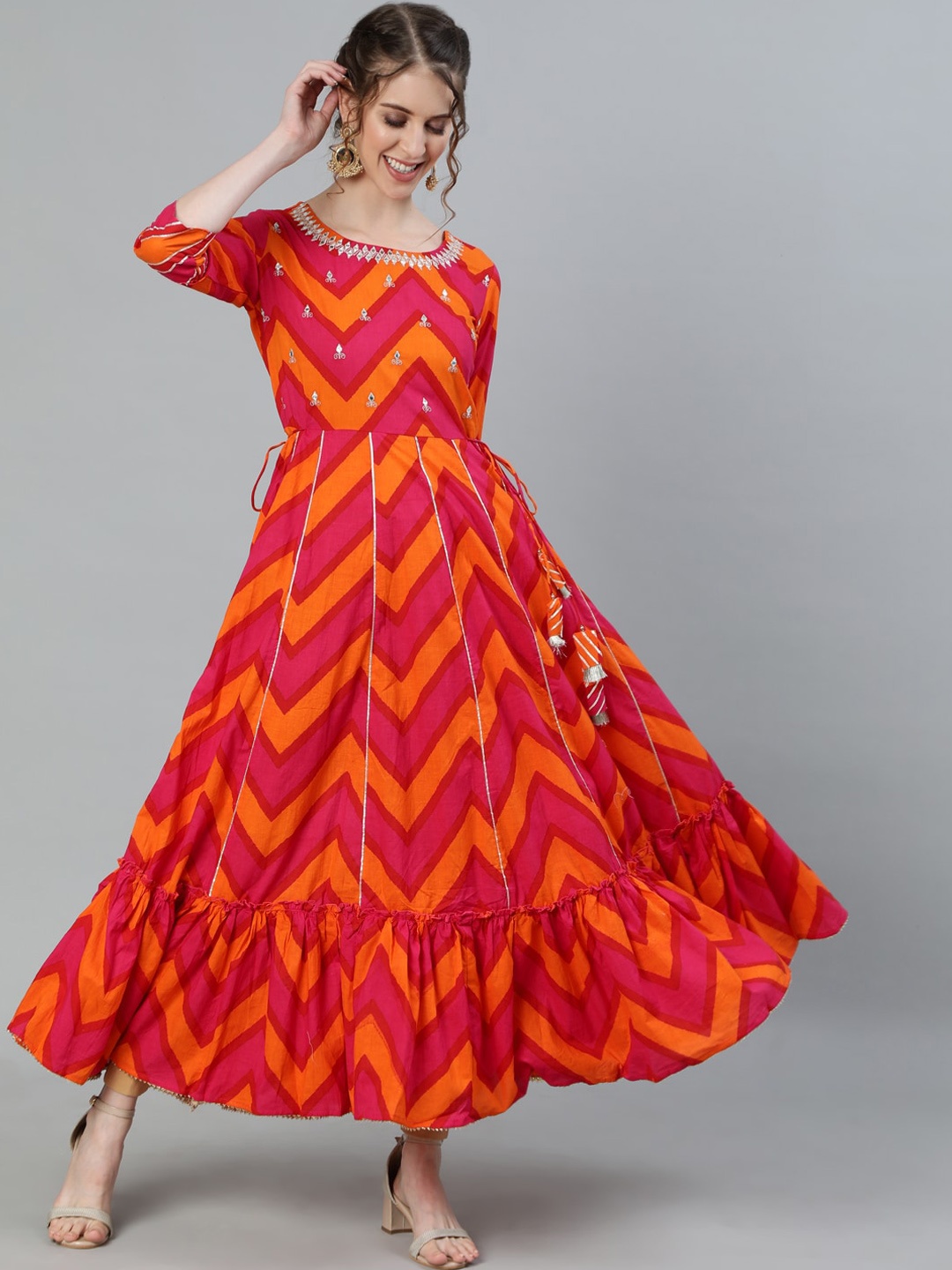 Ishin Women Pink & Orange Embellished Geometric Printed Anarkali Kurta