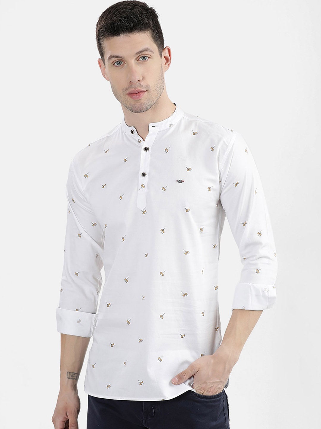 V2 Value Variety Men White Quirky Embroidered Chikankari Pathani Kurta