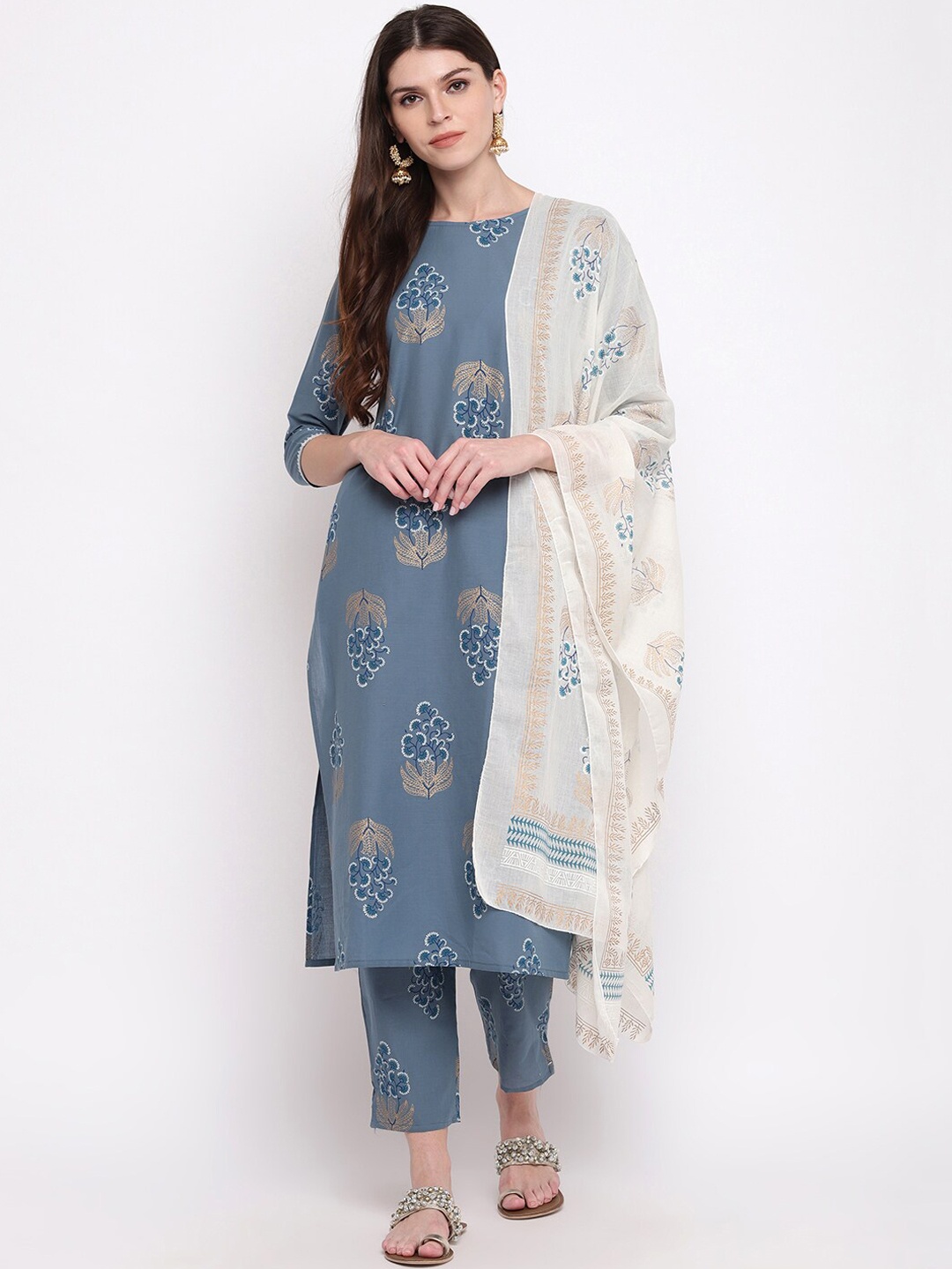 Stylum Women Blue Ethnic Motifs Printed Pure Cotton Kurta with Trousers & With Dupatta
Stylum Women Blue Ethnic Motifs Printed Pure Cotton Kurta with Trousers & With Dupatta