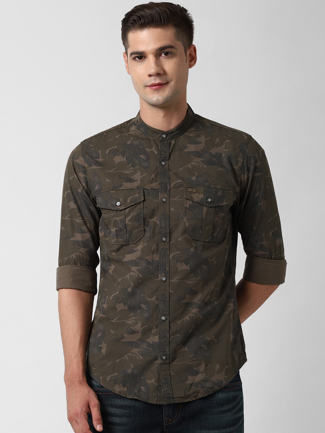 Peter England Casuals Men Olive Slim Fit Printed Casual Shirt