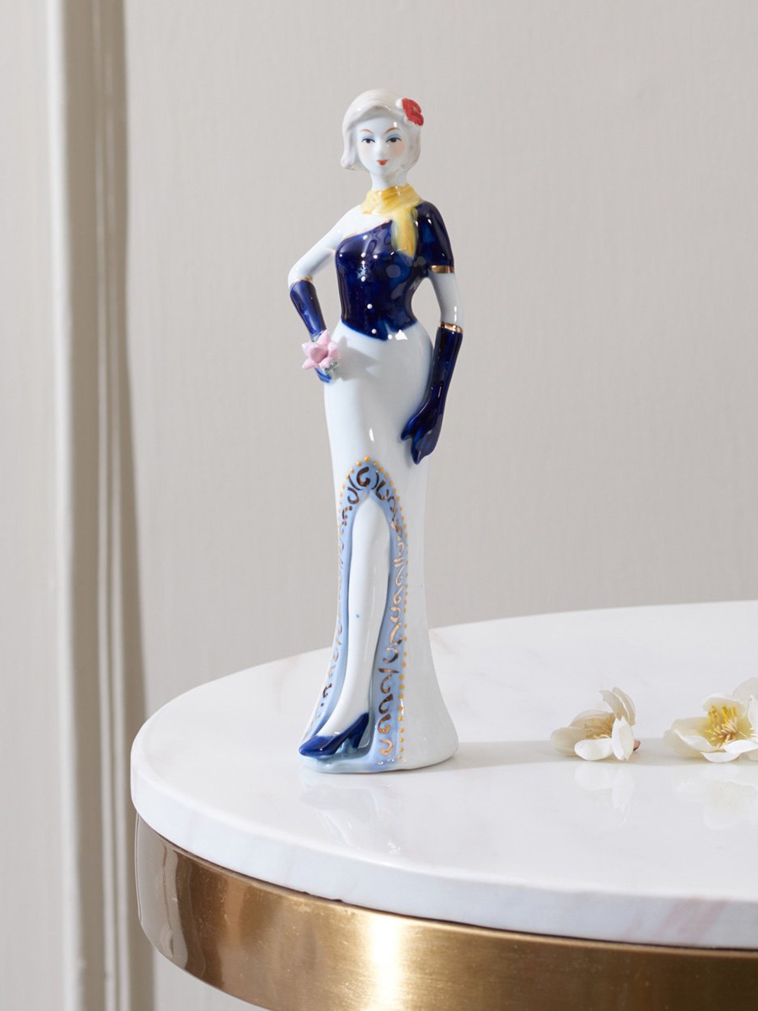 THEDECORKART White & Blue Hand-Painted Victorian Lady Fine Porcelain Figurine Showpiece
THEDECORKART White & Blue Hand-Painted Victorian Lady Fine Porcelain Figurine Showpiece