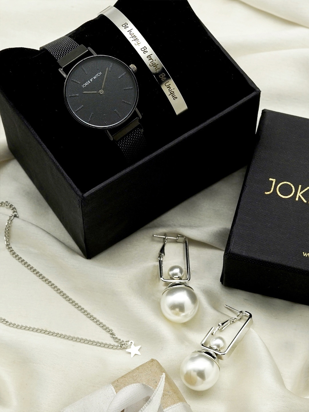 JOKER & WITCH Women Black & Silver-Toned Always Love You Love Stack Watch Gift Set JWLS142
JOKER & WITCH Women Black & Silver-Toned Always Love You Love Stack Watch Gift Set JWLS142