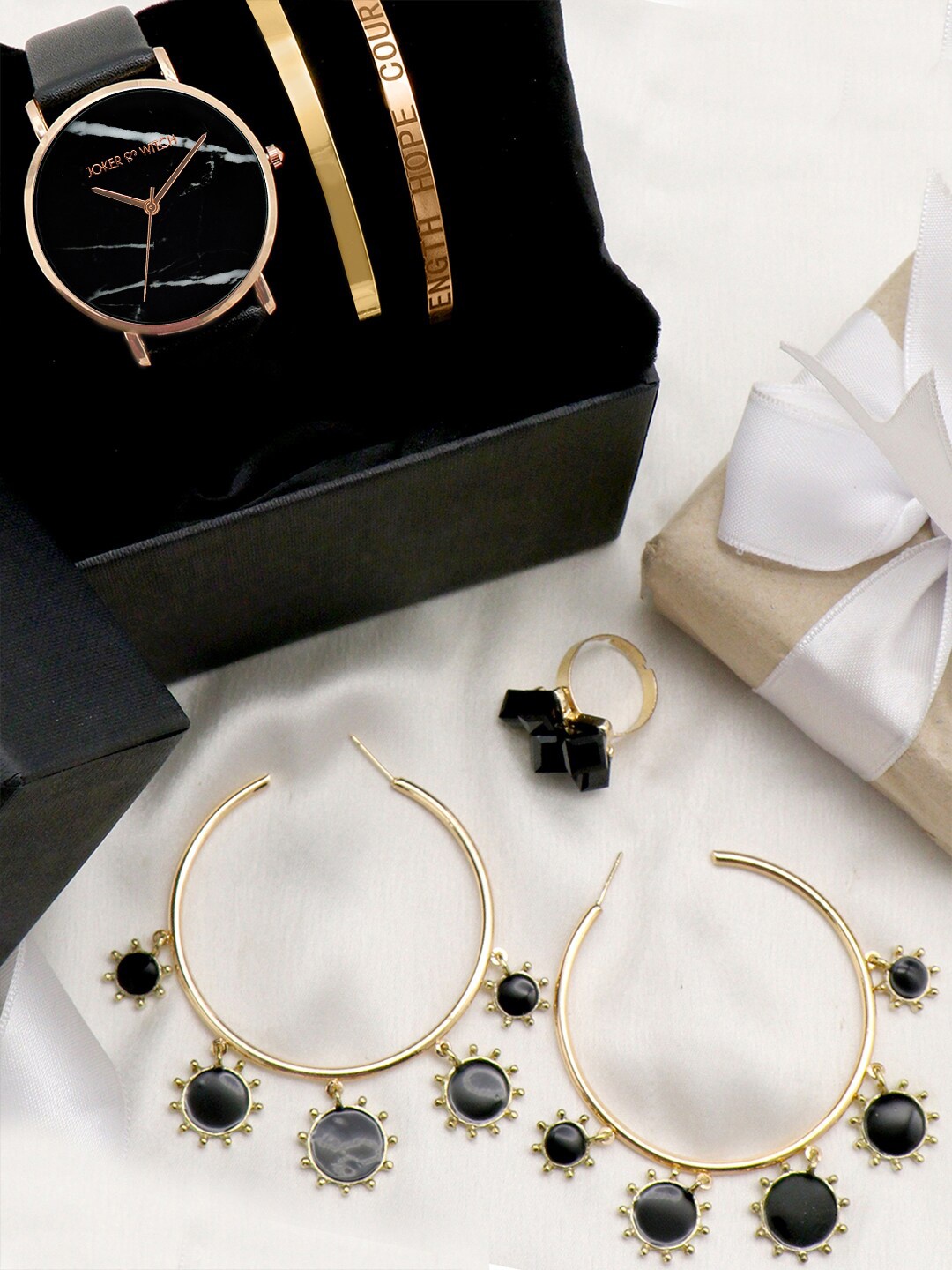 JOKER & WITCH Women Black & Gold-Toned Happy Together Love Stack Watch Gift Set JWLS135
JOKER & WITCH Women Black & Gold-Toned Happy Together Love Stack Watch Gift Set JWLS135