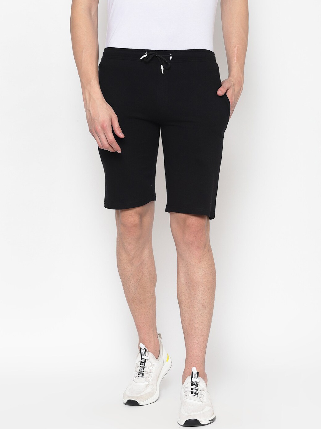 PAUSE SPORT Men Black Slim Fit Mid-Rise Cotton Sports Shorts