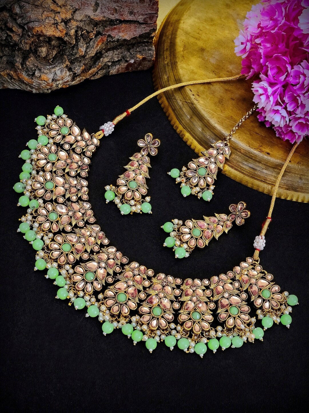 Crunchy Fashion Gold-Plated White & Sea Green Stone-Studded & Beaded Jewellery Set
Crunchy Fashion Gold-Plated White & Sea Green Stone-Studded & Beaded Jewellery Set