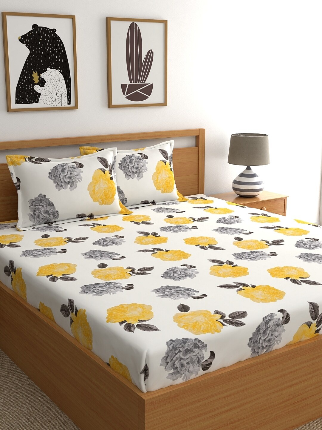 Home Ecstasy White & Yellow Floral 140 TC King Bedsheet with 2 Pillow Covers