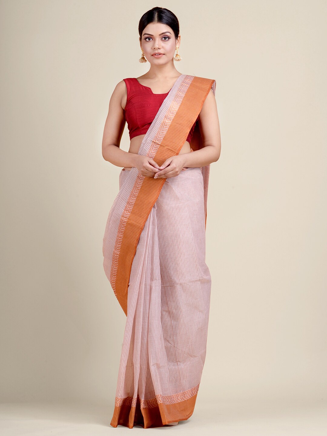 Charukriti Off White & Gold-Toned Striped Pure Cotton Taant Saree