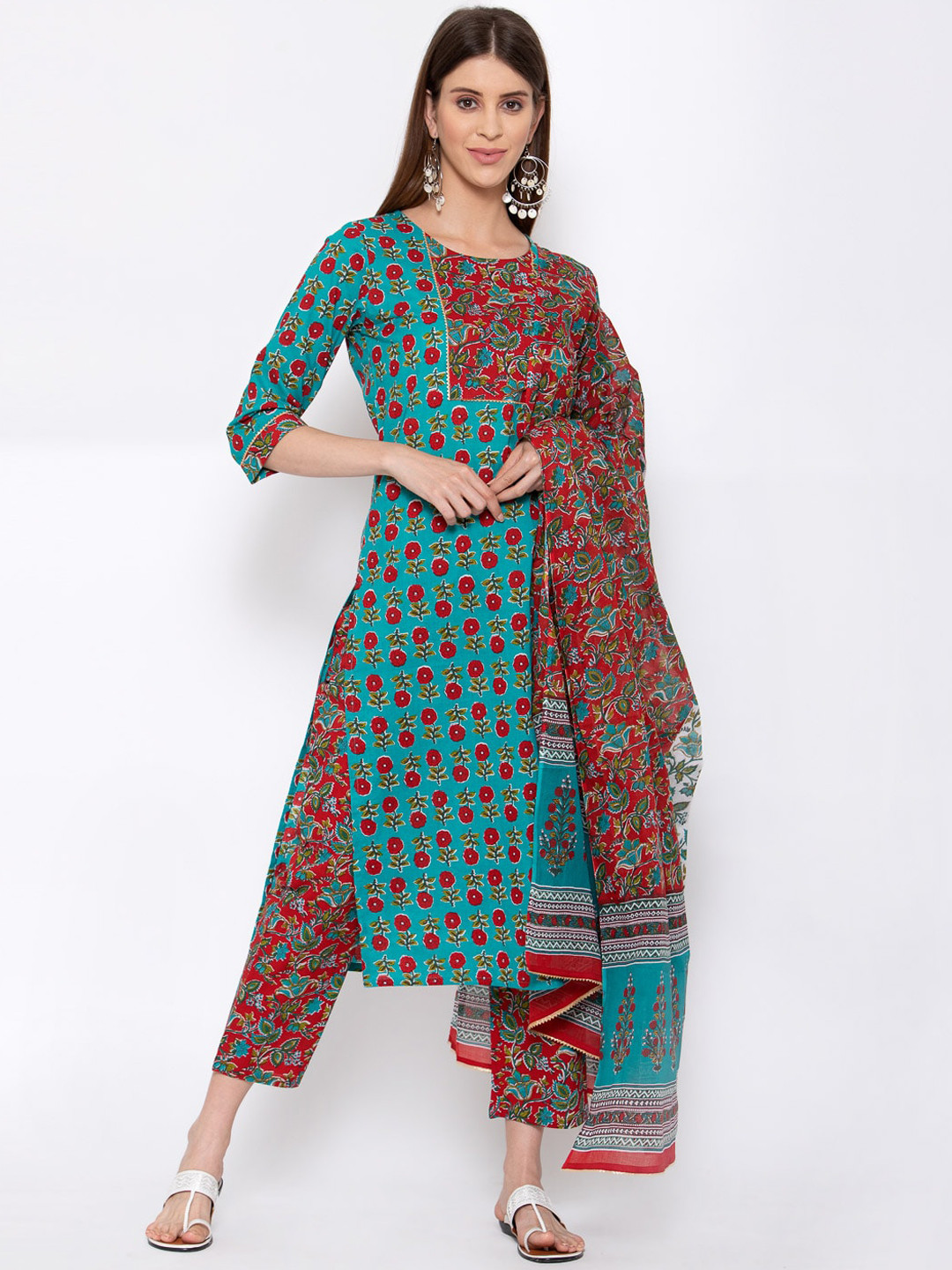 Yuris Women Sea Green Ethnic Motifs Printed High Slit Pure Cotton Kurta with Trousers & With Dupatta
Yuris Women Sea Green Ethnic Motifs Printed High Slit Pure Cotton Kurta with Trousers & With Dupatta