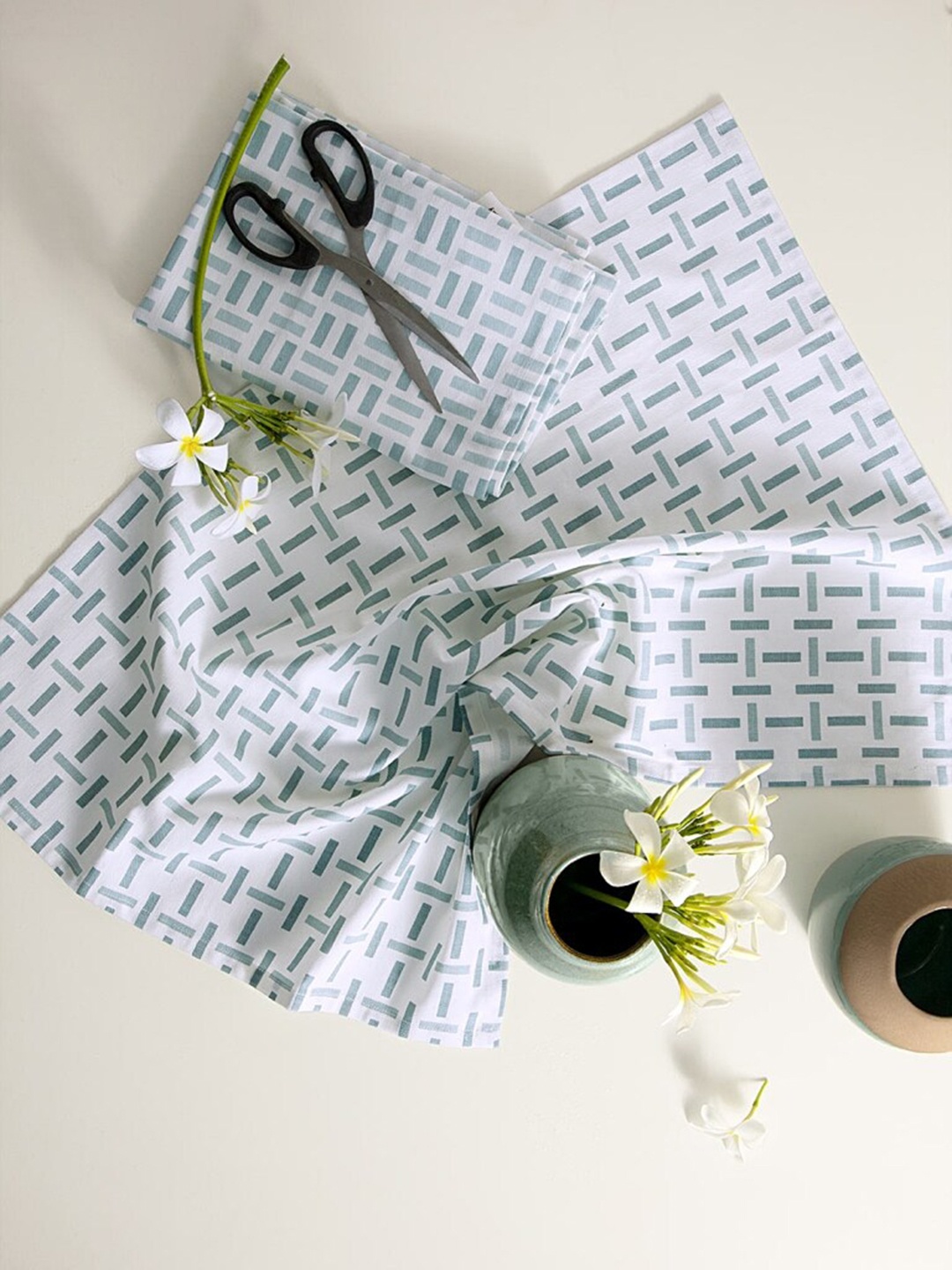 ellementry Set Of 2 White & Blue Printed Cotton Dish Towels
