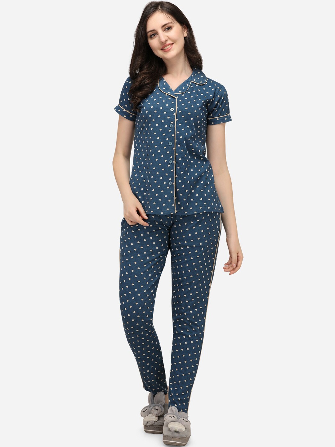Lenissa Women Blue & White Printed Cotton Night suit