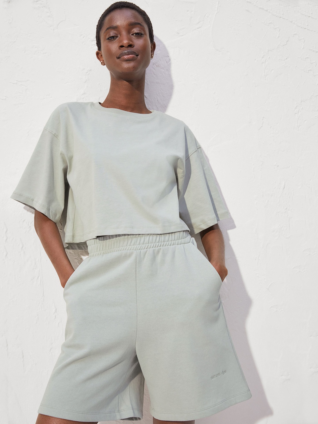 H&M Women Pastel Green Solid Sweatshirt Shorts
