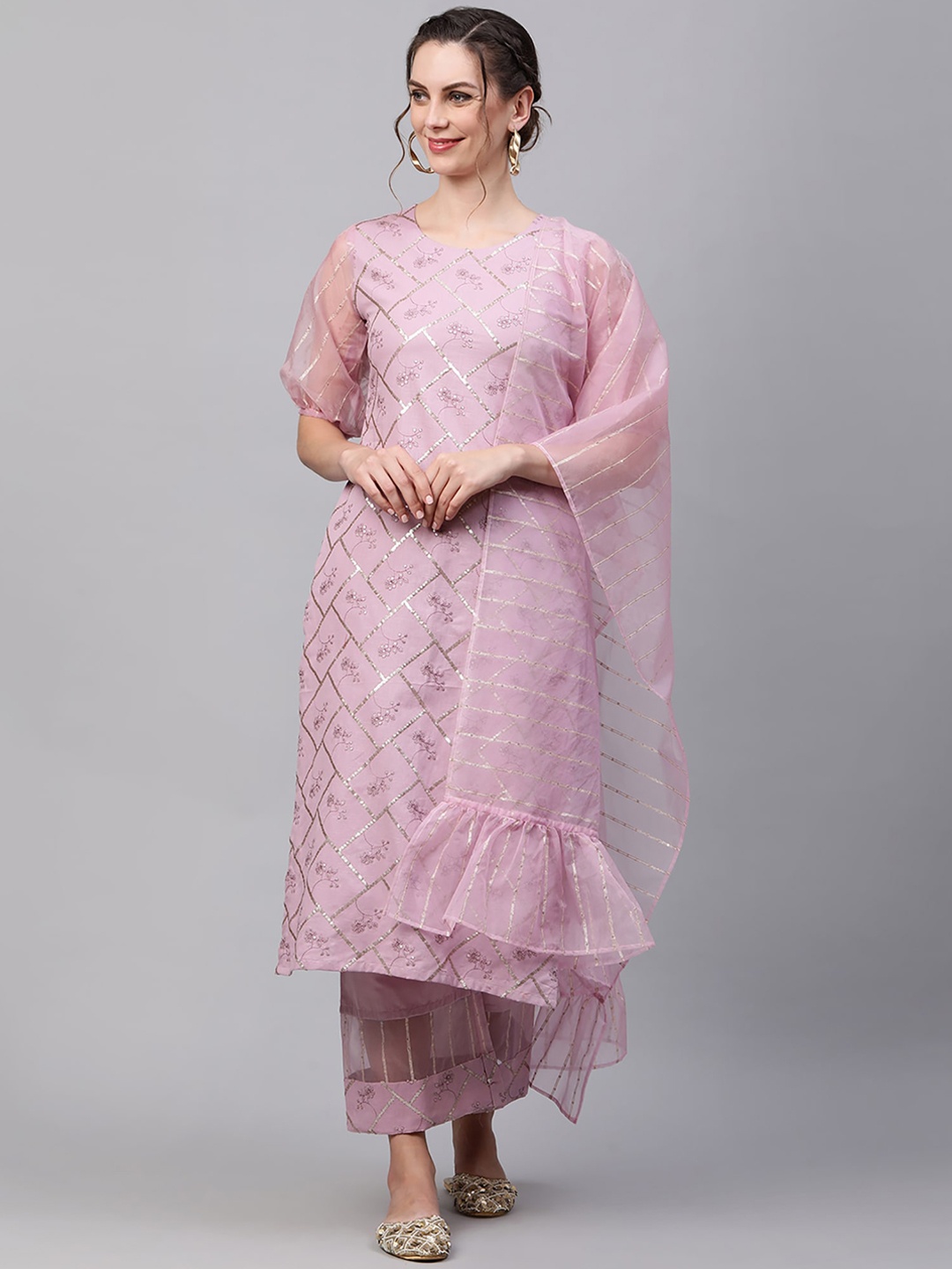 Indo Era Women Mauve Floral Embroidered Sequinned Kurta with Palazzos & With Dupatta
Indo Era Women Mauve Floral Embroidered Sequinned Kurta with Palazzos & With Dupatta