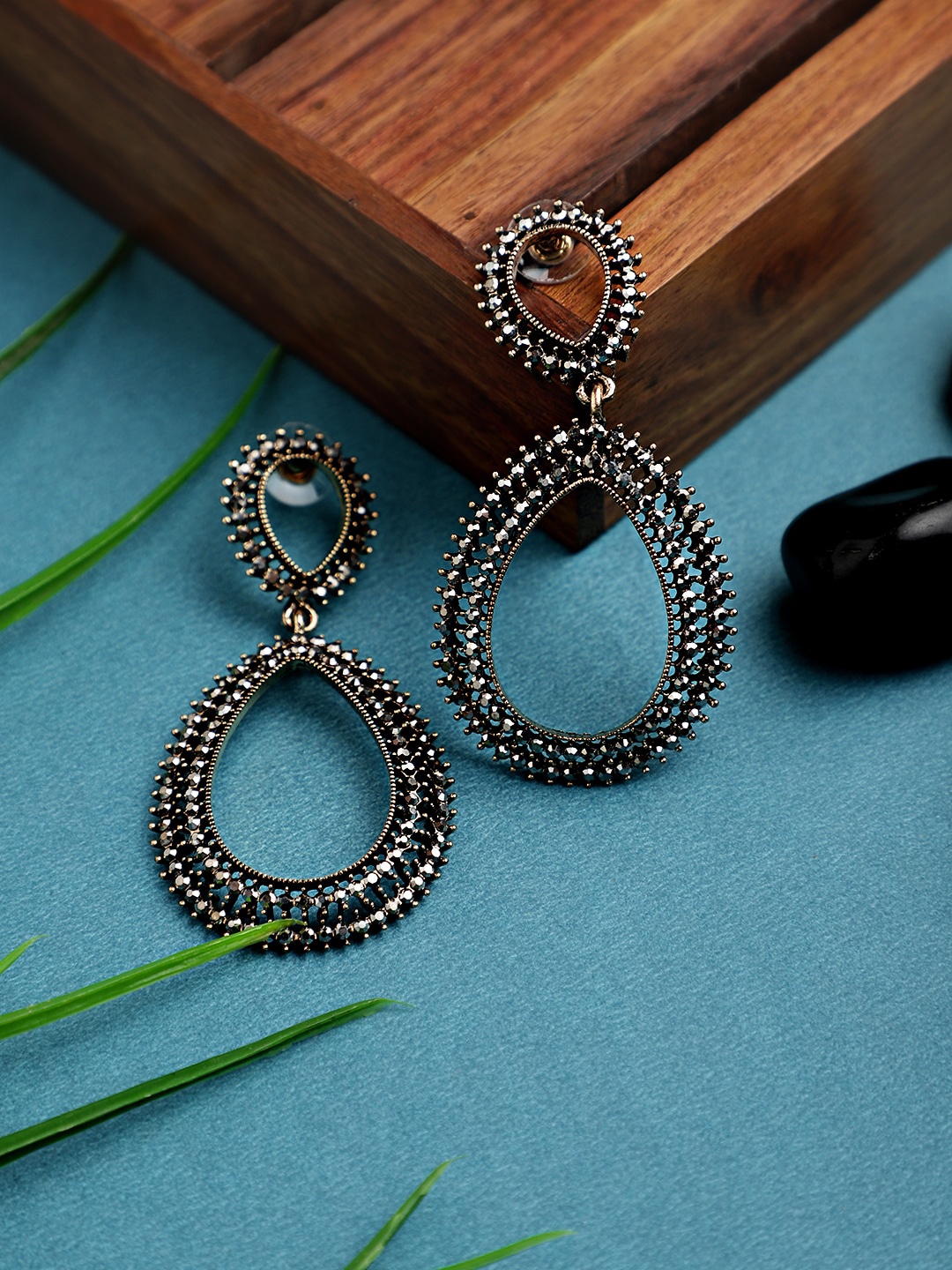 Mali Fionna Gold-Toned & Black Contemporary Drop Earrings