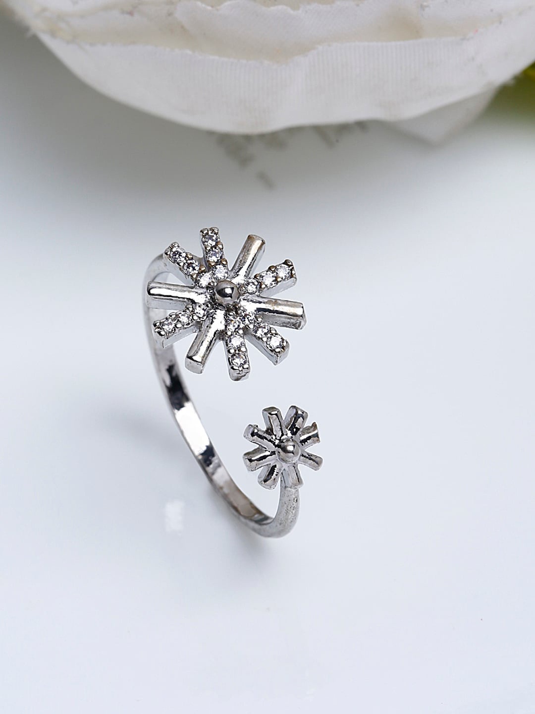 Shining Diva Fashion Platinum-Plated Silver-Toned White CZ-Studded Adjustable Finger Ring
Shining Diva Fashion Platinum-Plated Silver-Toned White CZ-Studded Adjustable Finger Ring
