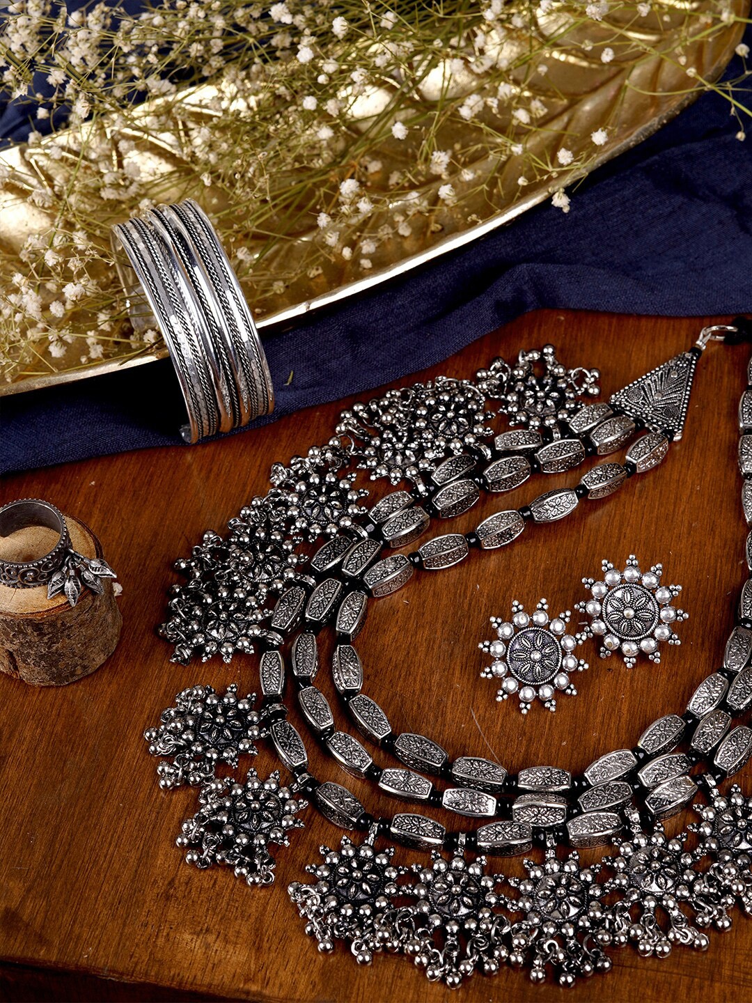 TEEJH Oxidised Silver-Toned Devanshi Jewellery Set