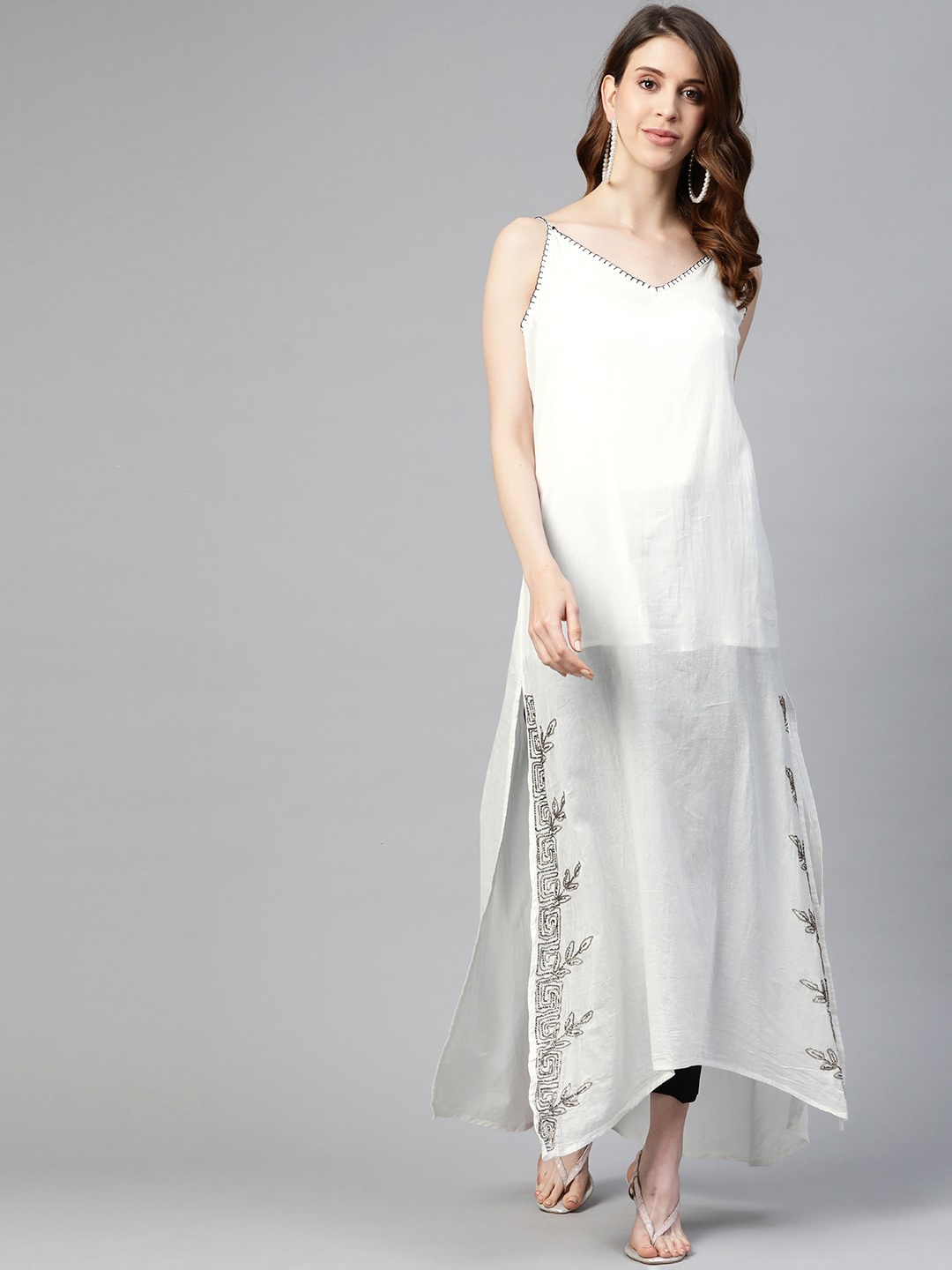 Sangria Women White Geometric Handwork White Romance Kurta