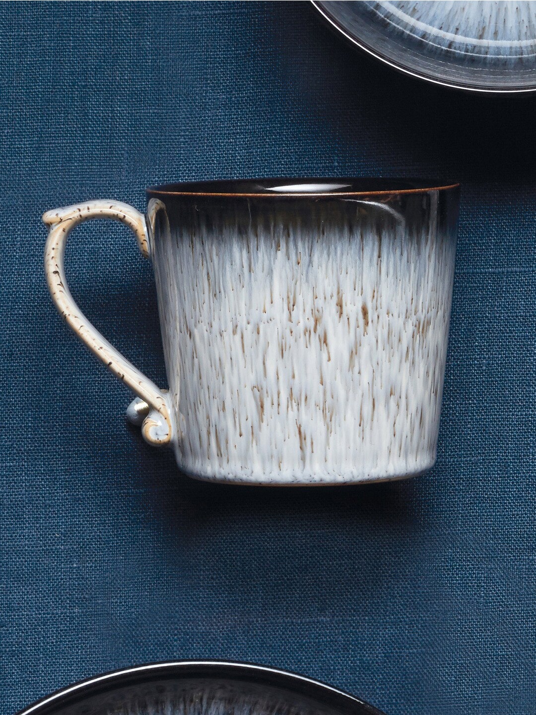 Denby Off White & Black Handcrafted Textured Ceramic Glossy Mugs Set of Cups and Mugs
Denby Off White & Black Handcrafted Textured Ceramic Glossy Mugs Set of Cups and Mugs