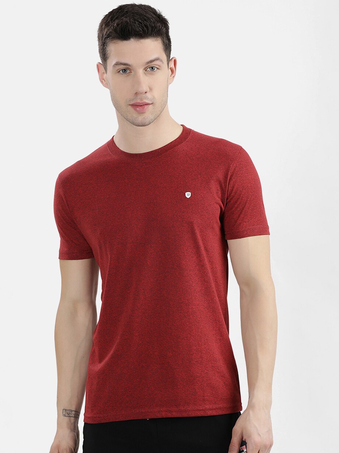 V2 Value & Variety Men Maroon T-shirt
