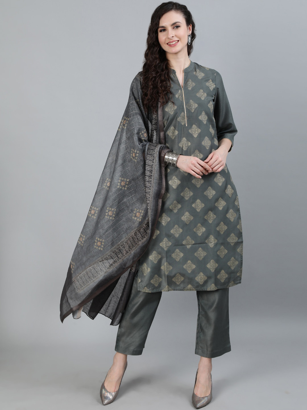 Jaipur Kurti Women Grey Ethnic Motifs Layered Kurti with Trousers & With Dupatta 
Jaipur Kurti Women Grey Ethnic Motifs Layered Kurti with Trousers & With Dupatta