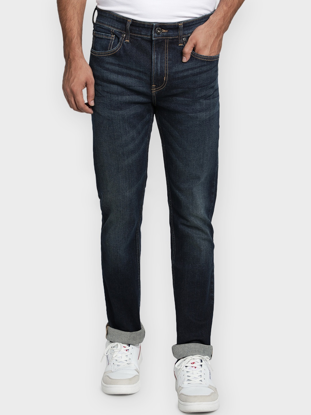 Red Tape Men Blue Heavy Fade Jeans
