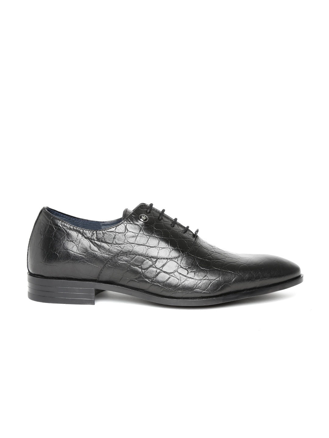 Myntra Louis Philippe Men Black Leather Formal Shoes 672668 | Buy Myntra Louis Philippe Formal ...
