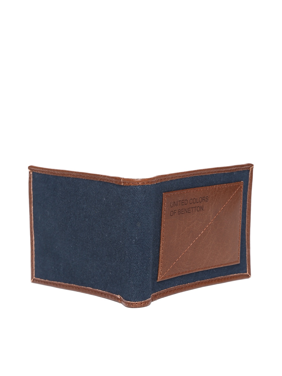 benetton men's leather wallet price