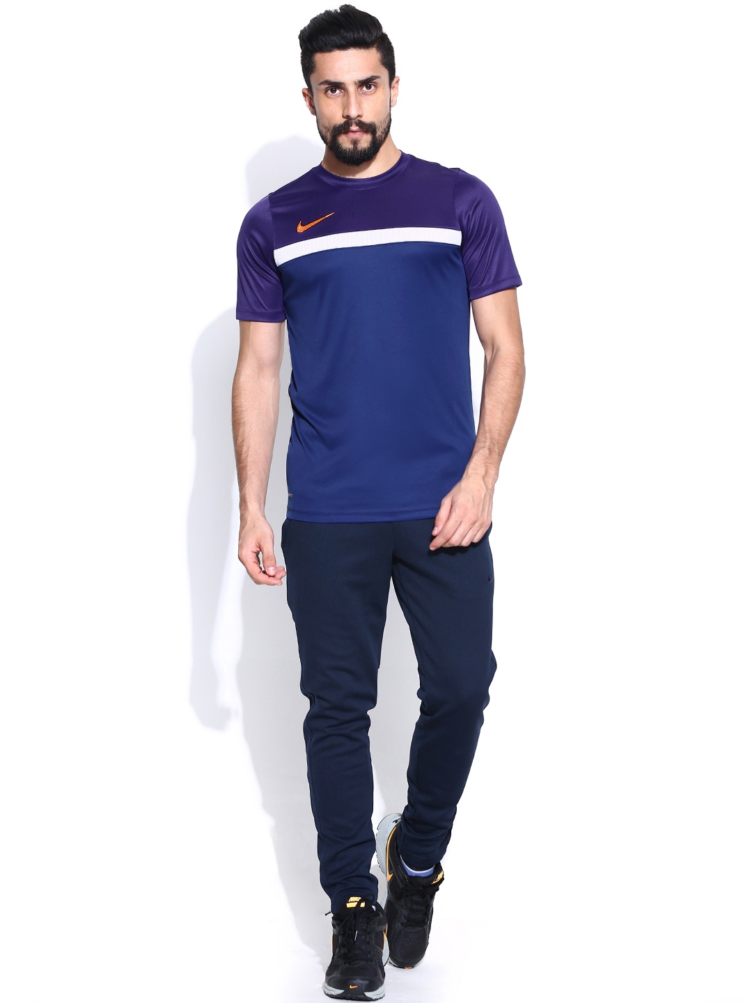 nike polo t shirts myntra