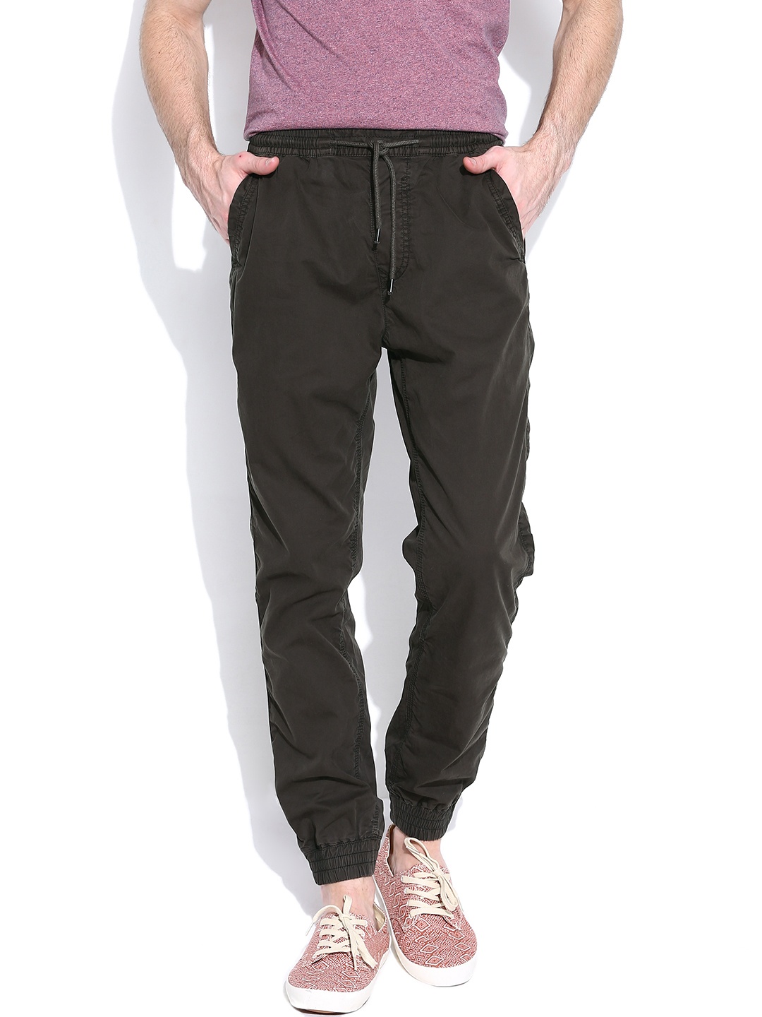 Myntra United Colors of Benetton Men Grey Carrot Fit Trousers 386954 